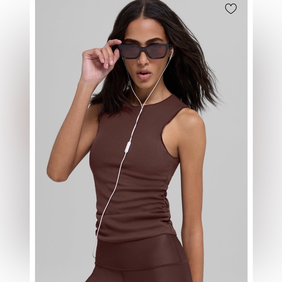 ALO Yoga Tops - ALO Yoga Ribbed En Ppinte Tank - Brownstone